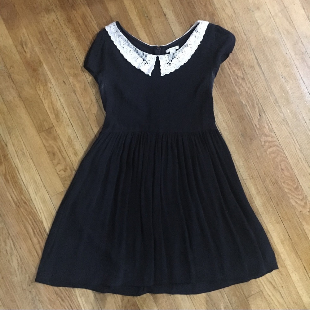 Forever 21 Short Sleeve Mini Dress - Worn Once!